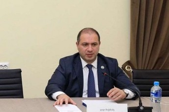givi-miqanaZe-deoligarqizaciis-kanonze-Tu-opozicias-raime-SeniSvnebi-aqvs-SeuZlia-sakomiteto-mosmenaze-da-plenarul-sxdomaze-waradginos-sakuTari-xedva