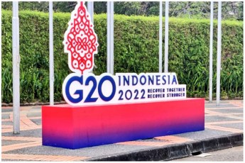 indoneziaSi-didi-oceulis-samiti-gaixsna