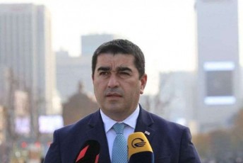 Salva-papuaSvili-salonuri-Sexvedrebi-adamianTan-romlis-braleulobac-dadasturebulia-qarTuli-marTlmsajulebis-mier-aCens-kiTxvebs-saakaSvilis-kezeraSvilis-megobrebi-ver-iqnebian-saqarTvelos-megobrebi