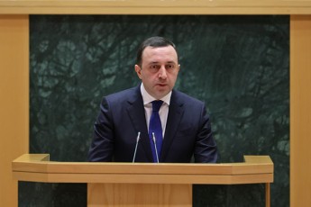 irakli-RaribaSvili-me-virCevdi-rom-ufro-metad-zomieri-gancxadebebi-gakeTdes-igive-aSS-is-elCis-misamarTiT-es-Cemi-azria-Tu-kiTxvebi-arsebobs-ki-batono-davsvaT-magram-ra-Tqma-unda-ar-SeiZleba-zomiereba-davarRvioT