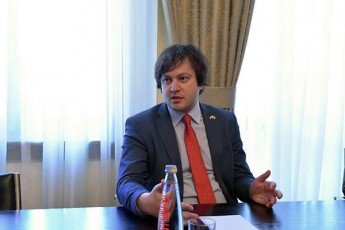 irakli-kobaxiZe-es-interesi-Cven-gvaZlevs-optimizmis-safuZvels-rom-Semdegi-gadawyvetileba-saqarTvelosTvis-dadebiTi-iqneba-da-Cven-kandidatis-statusi-mogveniWeba