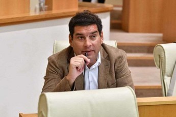 beqa-daviTuliani-mixeil-saakaSvilma-Seicvala-moqmedebis-manera-da-stili-imis-gamo-rom-mixvda-kedelTan-dajaxeba-uSedego-brola-spekulaciebi-arafers-moutans-kargia-rom-amas-egueba