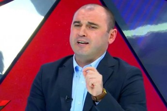 levan-xabeiSvili-amxela-partiis-Tavmjdomareobas-gavqaCav-kidec-saqmesac-gavakeTeb-magram-partiis-marTvaSi-iqneba-es-kezeraSvili-Tu-merabiSvili-veravin-Camereva