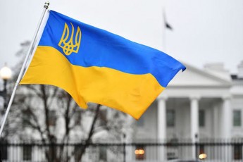 politiko---evrokavSiri-aSS-s-ukrainaSi-mimdinare-omidan-finansuri-sargeblis-miRebaSi-adanaSaulebs