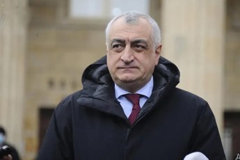mamuka-xazaraZe-Tu-nacionalur-moZraobas-iseTi-reaqciuli-Zalebi-ubrundeba-rogoricaa-vano-merabiSvili-da-ase-Semdeg-verc-piradad-me-da-verc-Cveni-partia-maTTan-raime-urTierTobis-gagrZelebis-perspeqtivas-veRar-vxedavT