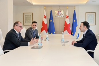 premier-ministri-saqarTveloSi-evrokavSiris-sadamkvirveblo-misiis-xelmZRvanels-Sexvda