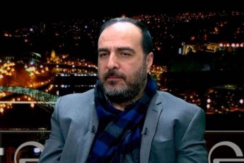 zaza-SaTiriSvili-saqarTvelos-xelisufleba-ar-asrulebs-sazarbazne-xorcad-saqarTvelos-qcevis-da-meore-frontis-gaxsnis-davalebas-am-faqtTan-Segueba-ki-amerikelebs-Zalian-uWirT-da-sakuTar-agenturas-periodulad-swored-amitom-aaqtiureben