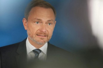 ungreTma-ukrainis-daxmarebis-pakets-veto-daado