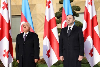 azerbaijanis-respublikis-premier-ministri-ali-asadovi-saqarTvelos-oficialuri-vizitiT-ewvia