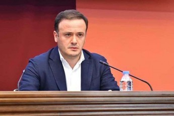 irakli-zarqua-batoni-sven-miqseri-mTeli-Tveebi-amuSaves-da-bolos-angariSs-mxari-ar-dauWira-gaognebuli-iyo-im-cvlilebebiT-rac-saakaSvilis-partiis-lobistebma-evroparlamentis-rezoluciaSi-Seitanes