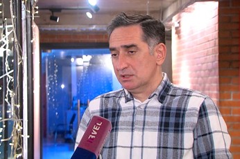 goga-xaindrava-buba-kudavaze-am-vaJbatons-romelime-xelisufleba-Tu-axsendeba-romelic-cixeebSi-xelketebiT-patimrebs-awamebda-Zmas-hkiTxos-gaaxsenebs
