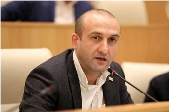 iago-xviCia-Zalian-mainteresebs-ramden-procentiani-reitingi-aqvs-axla-girCs