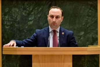 anri-oxanaSvili-zelenskis-gancxadebaze-msgavsi-gancxadebebi-aris-Cveni-sazogadoebis-Seuracxyofa-abuCad-agdeba-da-amis-ufleba-aravis-aqvs