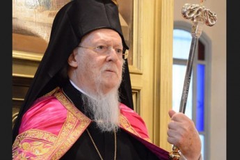 msoflio-patriarqi-wels-qristesSobis-saxarebiseuli-uwyeba-omis-dafdafebTan-da-ukrainaSi-gasrolili-tyviebis-JRarunTan-iqneba-TanaxmianobaSi