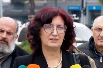 ia-metreveli-saakaSvilis-reJimis-mier-gaubedurebuli-ojaxebi-xval-prezidentis-sasaxlesTan-swored-im-moTxovniT-vikribebiT-rom-saakaSvilis-Sewyaleba-araviTar-SemTxvevaSi-ar-moxdes