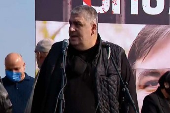 Tornike-molaSvili-prezidents-gTxovT-ar-dauSvaT-sabediswero-Secdoma-mixeil-saakaSvili-saqarTveloSi-sisxlisRvrisTvis-aris-Camosuli
