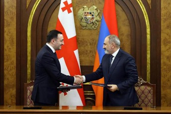 saqarTvelosa-da-somxeTis-respublikas-Soris-moqmedi-uvizo-mimosvla-kidev-ufro-gamartivda---irakli-RaribaSvilma-da-nikol-faSinianma-xeli-moaweres-dokuments-romlis-Tanaxmadac-moqalaqeebi-sazRvars-biometriuli-piradobis-mowmobebiT-gadakveTen