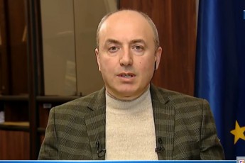 guram-maWaraSvili-nacionaluri-moZraoba-risTvisac-iRvwoda-da-rac-undoda-qveyanaSi-areuloba-da-vadamdeli-arCevnebi-is-miiRo-sakuTar-partiaSi