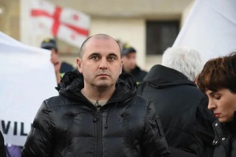 levan-xabeiSvili--xalxTan-koaliciis-gakeTebas-vapireb---erTaderTi-gamosavali-revoluciuri-cvlilebebia-da-qveynis-gadmotrialeba-radgan-moRalateobrivma-ocnebam-da-ivaniSvilma-qveyana-ruseTisken-ukve-gadaatriala