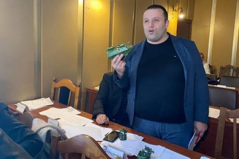 qarTuli-ocnebis-wevrebis-mier-nacionaluri-moZraobis-warmomadgenlebisTvis-saTamaSo-sabrZolo-teqnikis-mitanas-ozurgeTis-sakrebulos-sxdomaze-xmauri-mohyva