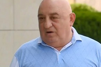 gelbaxiani-xom-SeiZleba-rom-is-sasamarTlo-romelic-dRes-am-Suamdgomlobas-ixilavs-advokatebTan-erTad-mivides-iq-sadac-wevs-saakaSvili
