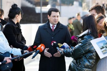 gvadanaSaulebdnen-araformalur-mmarTvelobaSi-da-araformaluri-mmarTveloba-maT-aqvT-es-gamoixateba-imaSi-rom-partiam-xabeiSvili-airCia-dRes-is-zustad-gamoxatavs-nacionaluri-moZraobis-mdgomareobas