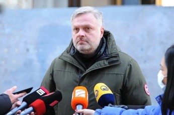 giorgi-baramiZe-parlamentSi-Sesvlis-winaaRmdegi-viyavi-magram-radgan-sxva-partiebi-Sevidnen-maT-Soris-dasavleli-partniorebis-moTxovniT-Cvenc-mogviwia-Sesvla-axla-gamosvla-martivic-ar-aris-Tumca-ar-gamovricxav