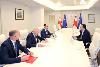 premier-ministrma-samuSao-Sexvedraze-saqarTvelos-rkinigzis-2023-wlis-prioritetuli-mimarTulebebi-ganixila