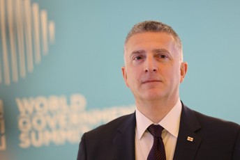 revaz-javeliZe-msoflios-mTavrobaTa-samitze-premier-ministrs-dRes-hqonda-SesaZlebloba-miemarTa-damswre-sazogadoebisTvis-da-esaubra-im-mniSvnelovan-ekonomikur-reformebze-romelic-bolo-wlebis-ganmavlobaSi-xorcieldeba