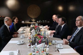 premier-ministrma-irakli-RaribaSvilma-da-germaniis-federaciuli-respublikis-kanclerma-olaf-Solcma-saqarTvelosa-da-germaniis-mWidro-partnioruli-da-megobruli-urTierTobis-Sesaxeb-isaubres