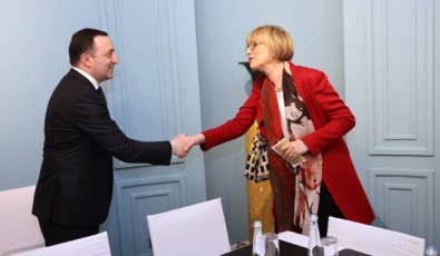 helga-maria-Smidi-viziarebT-saqarTvelos-mier-nakisr-valdebulebas-Jenevis-saerTaSoriso-diskusiebis-formatSi-da-mzad-varT-sxvadasxva-mimarTulebiT--TanamSromlobis-gaRrmavebis-procesSi-miviRoT-monawileoba