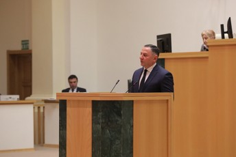 vaxtang-gomelauri-Sinagan-saqmeTa-saministro-mudmivad-cdilobs-gaaumjobesos-da-sazogadoebisTvis-kidev-ufro-xelmisawvdomi-gaxados-sapolicio-servisebi