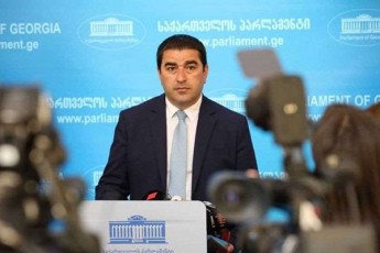 Salva-papuaSvili-arCevani-aris-mSvidobasa-da-oms-Soris-arcerTi-qveyana-romelic-maqsimalur-mxardaWeras-iCens-ukrainis-mimarT-arCevans-ar-akeTebs-omis-sasargeblod-saqarTveloc-irCevs-mSvidobas