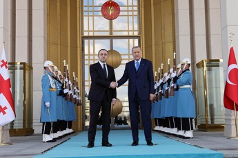 irakli-RaribaSvili-rejef-Taif-erdoRans-am-mZime-dros-davudasture-saqarTvelos-solidaroba-da-Zlieri-mxardaWera-TurqeTis-respublikisa-da-Turqi-xalxisadmi