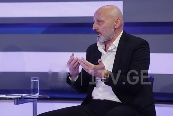 jondi-baRaTuria-sazogadoebam-unda-icodes-politikurad-aqtiuri-pirebi-romeli-ucxo-qveynidan-finansdebian-da-ra-miznobriobiT-iReben-finansebs-amaze-pretenzia-ratom-unda-hqondeT