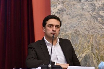 levan-ioseliani-gamoiTqva-skepticizmi-rom-politikosi-ar-SeiZleba-iyos-saxalxo-damcveli-rac-absoluturad-mcdari-Sexedulebaa