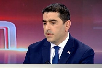 prezidentis-Sefaseba-gamikvirda-imitom-rom-konteqsti-misTvis-yvelaze-kargad-gasagebi-unda-iyos-unda-esmodes-ras-niSnavs-adamianebis-gariyva