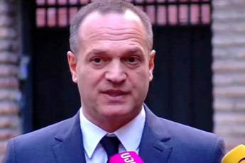 petre-ciskariSvili-analena-berbokTan-Sexvedraze-Zalian-mkafiod-da-konkretulad-visaubreT-rom-saakaSvili-da-gvaramia-politikuri-patimrebi-arian