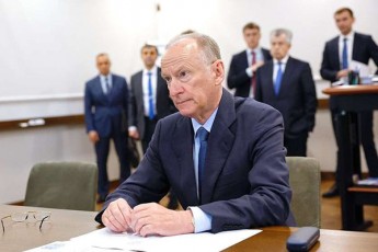 ruseTis-uSiSroebis-sabWos-mdivani-ruseTs-aqvs-unikaluri-iaraRi-romelsac-SeuZlia-gaanadguros-nebismieri-mowinaaRmdege-maT-Soris-aSS-Tu-ruseTis-arsebobas-safrTxe-daemuqreba