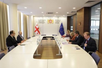 rati-bregaZem-evropis-sabWos-saparlamento-asambleis-PACE-monitoringis-komitetis-wevrebTan-mimdinare-reformebi-ganixila