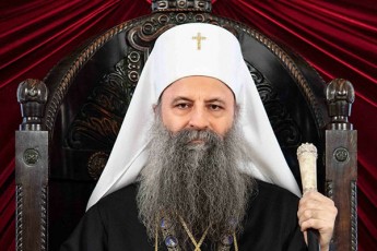 serbeTis-patriarqi-moskovis-sapatriarqos-daqvemdebarebuli-ukrainuli-eklesiis-mRvdelmsaxurebis-kiev-peCeris-lavridan-gaZevebis-gadawyvetilebas-saxelmwifo-terors-uwodebs