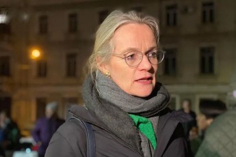 viola-fon-kramoni-lazare-grigoriadisis-saqmeze-miuRebelia-parlamentarebis-mier-misi-imijis-gamocalkeveba-da-aSkarad-spekulireba-rom-is-da-xalxis-konkretuli-jgufi-am-protests-Zirs-uTxris