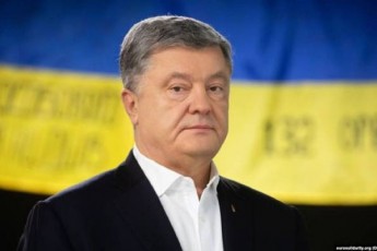 mediis-cnobiT-petro-poroSenkos-sakonditro-kompania-SesaZloa-evrokavSirSi-sigaretis-kontrabandaSi-iyos-gareuli