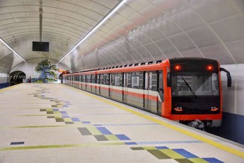 aRdgomis-Rames-metro-mgzavrebs-gaxangrZlivebuli-droiT-ufasod-moemsaxureba-Tbilisis-metro