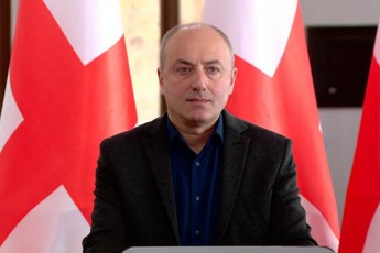 guram-maWaraSvili-aSS-is-mxridan-sami-moqmedi-da-erTi-yofili-mosamarTlisTvis-sanqciebis-daweseba-yvela-SemTxvevaSi-Zalian-mcdari-nabiji-iyo-risTvisac-didi-politikuri-fasis-gadaxda-mouwevT