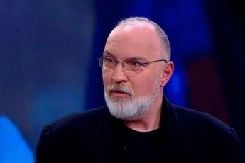 daviT-qarTveliSvili-BBC-s-xelSi-Cauvarda-TaRliTebis-mier-ofSorul-zonaSi-gaxsnili-sabanko-angariSebis-dokumentebi-sadac-amotivtivda-kezeraSvilis-saxelic