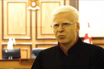 mosamarTle-badri-koWlamazaSvili-aSS-Si-vizitze-uars-vacxadebs-monawileoba-miviRo-iseT-vizitSi-romelmac-profesiuli-daniSnulebis-garda-SeiZina-politikuri-Sinaarsic