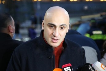 nika-melia-ofisis-gaxnsaze-miviReT-gadawyvetileba-gagvegrZelebina-opoziciuri-azris-konsolidacia-Cveni-miznebis-Sesaxeb-ecnoba-partiis-menejments---Zala-ara-erTferovnebaSi-aramed-gansxvavebulTa-erTobaSia