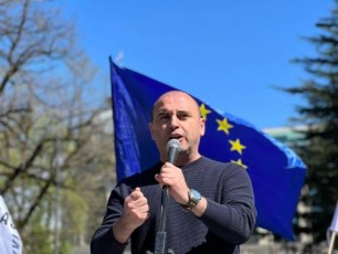 levan-xabeiSvili---73-olqSi-Catardeba-arCevnebi-da-nacionaluri-moZraobis-amomrCevlebi-airCeven-raionul-saqalaqo-organizaciebis-xelmZRvanelebsa-da-politsabWos-wevrebs