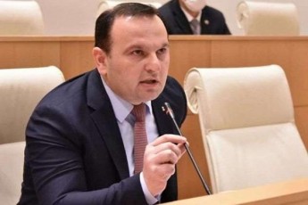 paata-manjgalaZe-IRI-is-kvlevaze-yovelTvis-Cveni-reitingi-moZraobs-2-sa-da-4-procents-Soris-es-ar-aris-arsebiTi